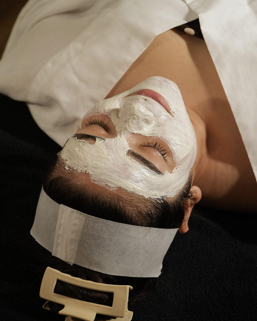 A full treatment mask setting during an add-on ritual